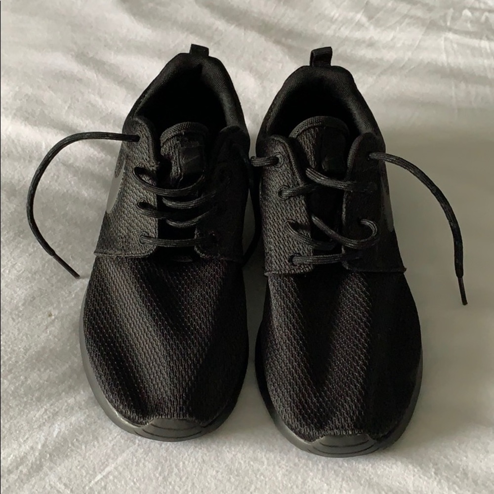 Nike Roshe sneakers